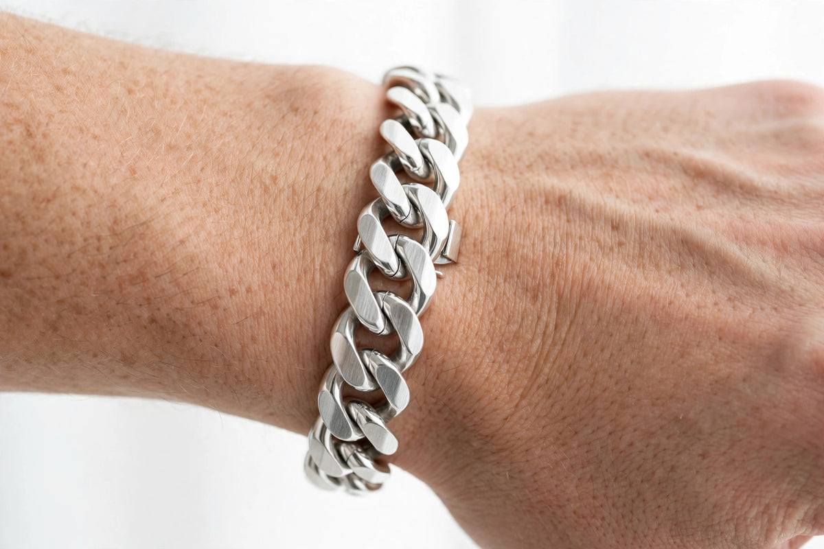 Nova Royal Cuban Link Bracelet in Silver
