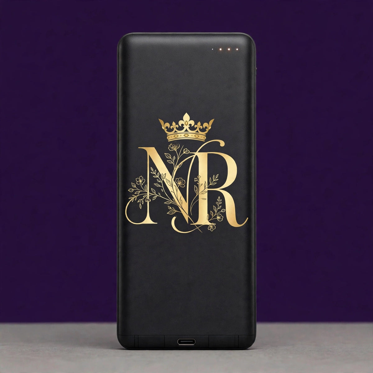 Nova Royal Portable Power Bank 10000mAh in Black with gold Nova Royal NR logo